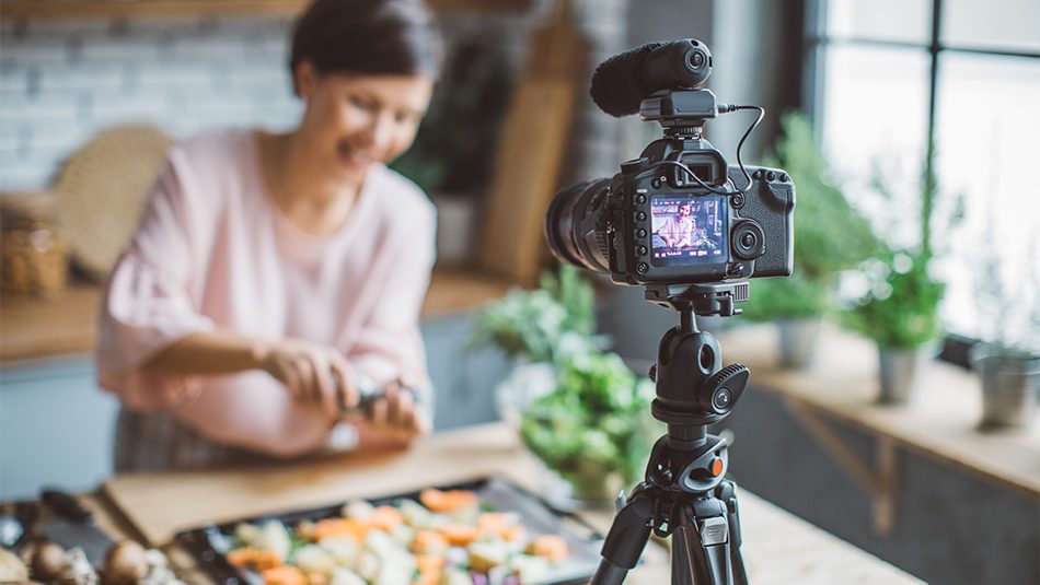 Content creator: influencer marketing in the food sector